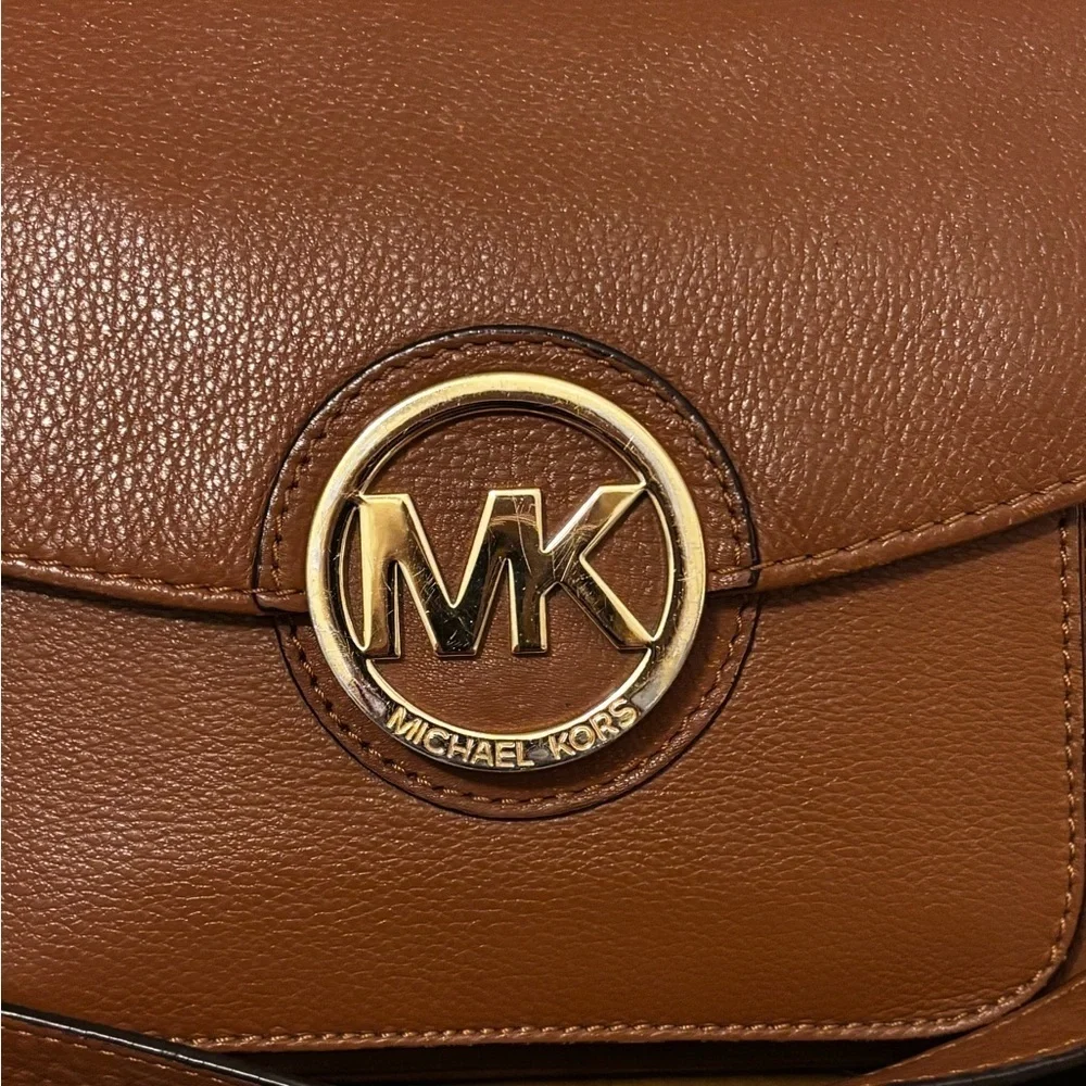 Michael Kors Margo Brown Leather Gold Chain Messenger Crossbody Bag